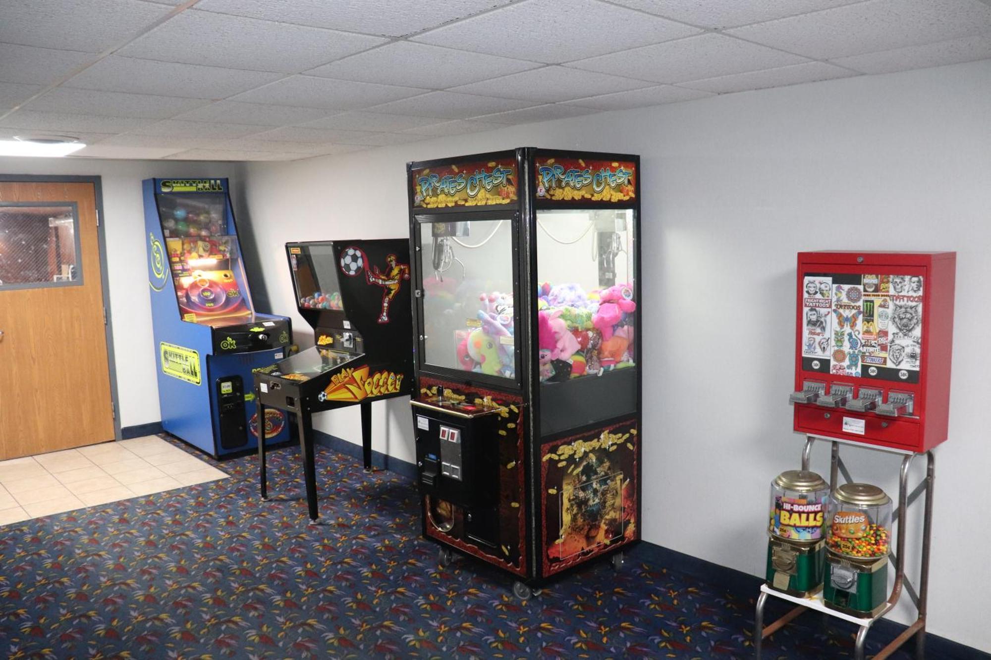 Econo Lodge Inn & Suites Wisconsin Dells Bagian luar foto