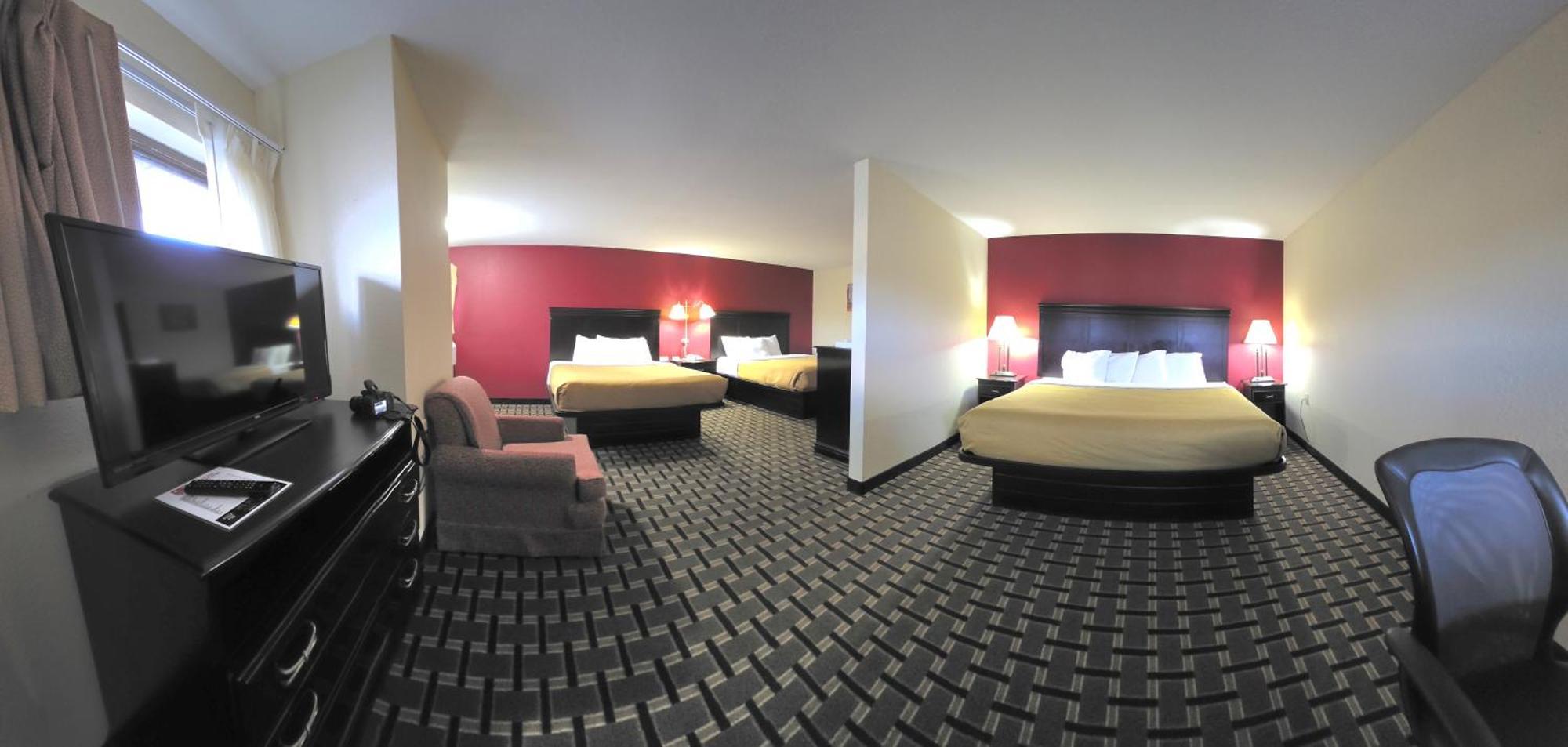 Econo Lodge Inn & Suites Wisconsin Dells Bagian luar foto
