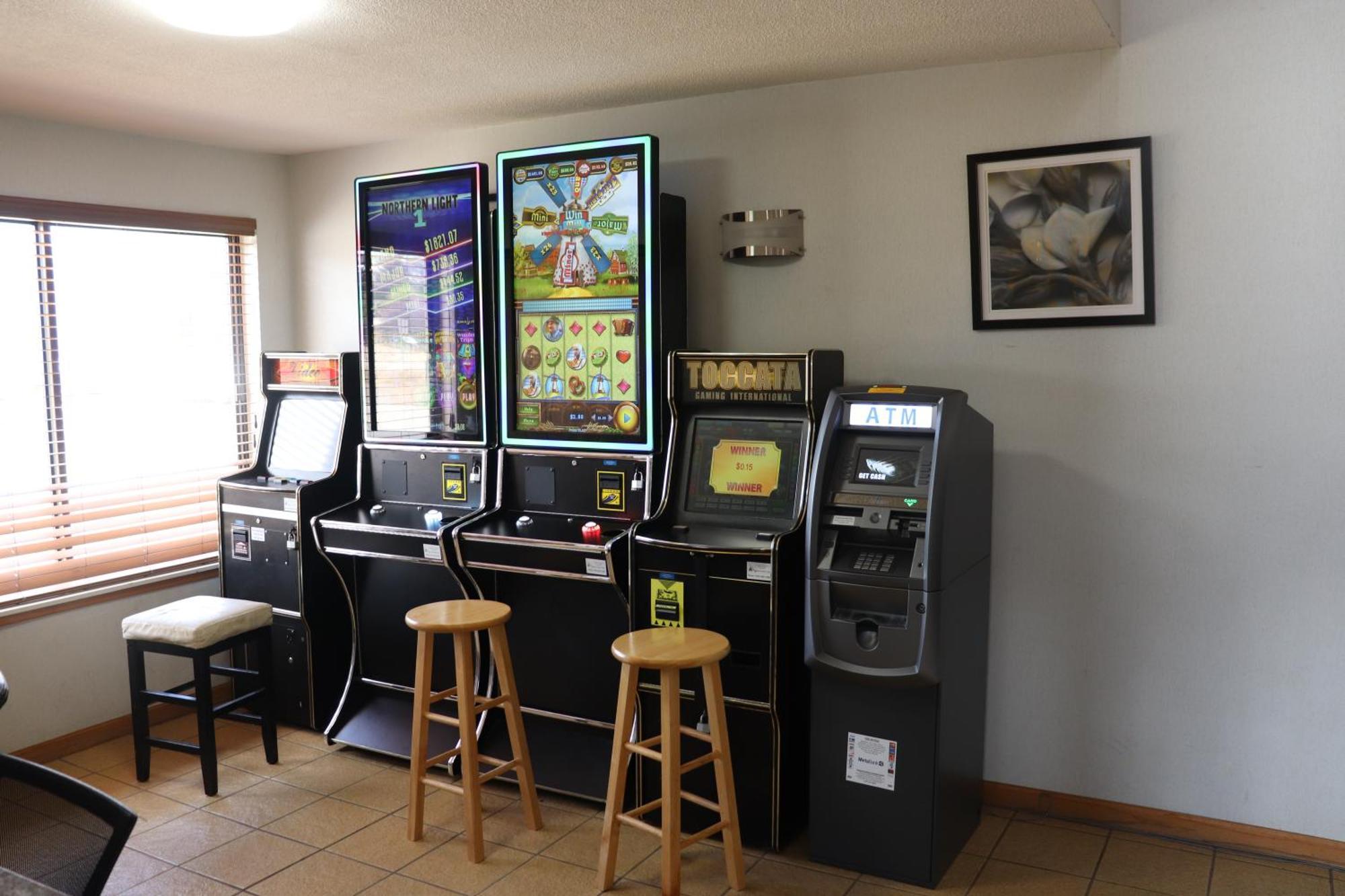 Econo Lodge Inn & Suites Wisconsin Dells Bagian luar foto